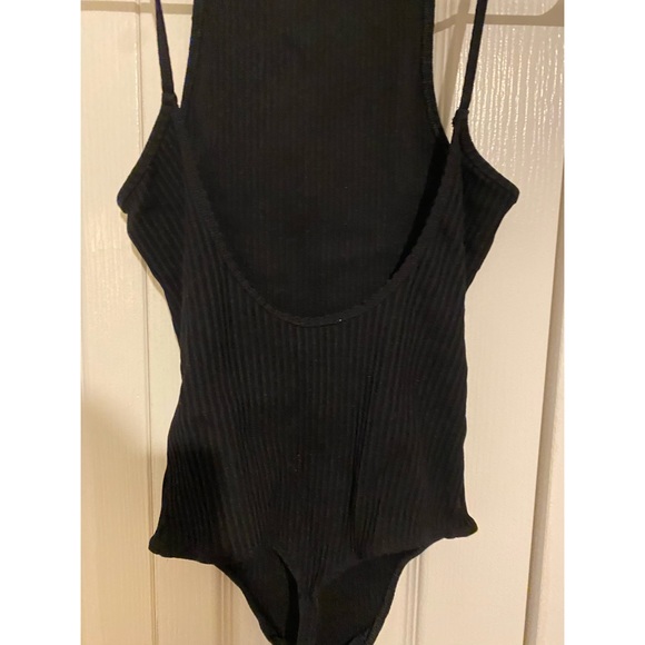 ARITZIA Wilfred Black Ribbed Bodysuit - Picture 2 of 2